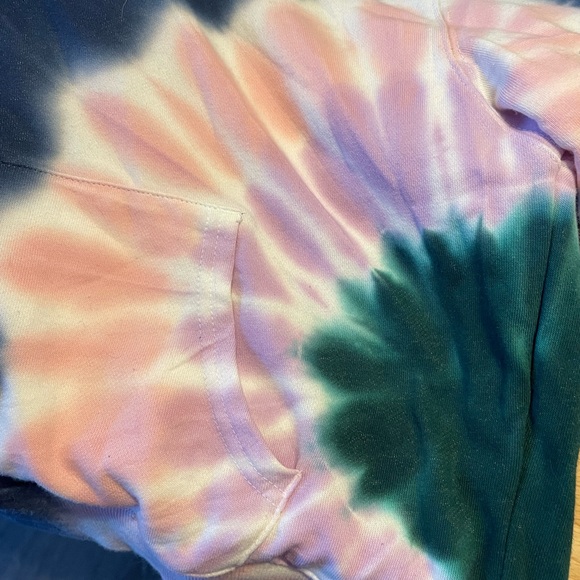 NWT Wildfox tie dye hoodie - Picture 5 of 9